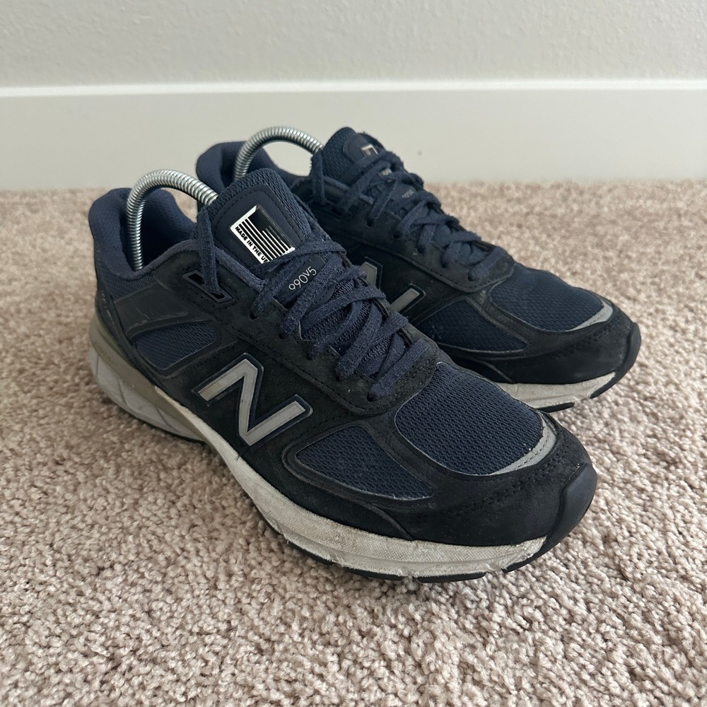New Balance 990v5 Sneakers Mens 10 Navy Blue Made in USA Running Shoes M990NV5